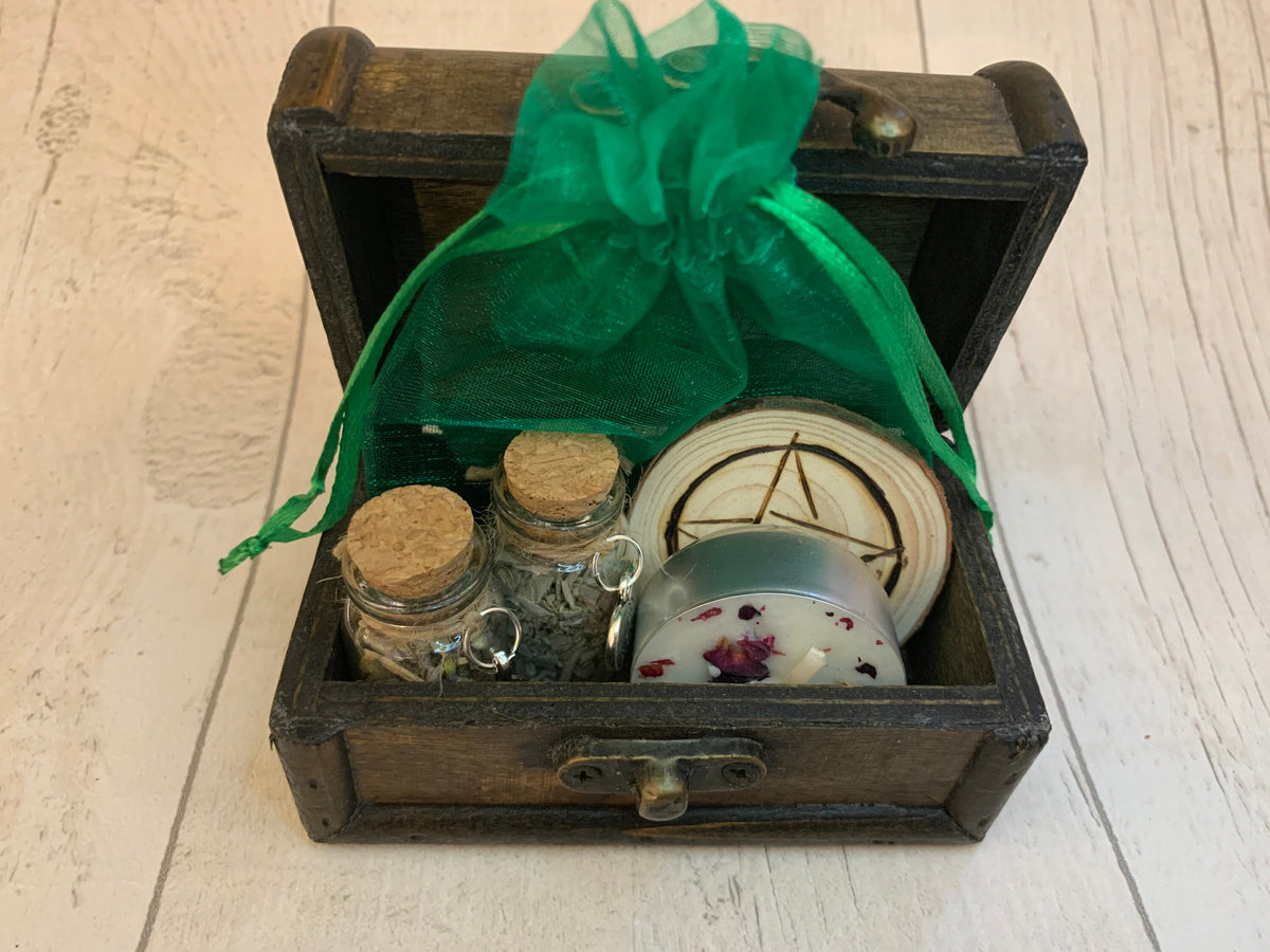MIX & MATCH Triple spell set in wooden chest • pick 3 spells • witchcraft • get rich • magic spell kit • soy wax vegan candle crystals gift