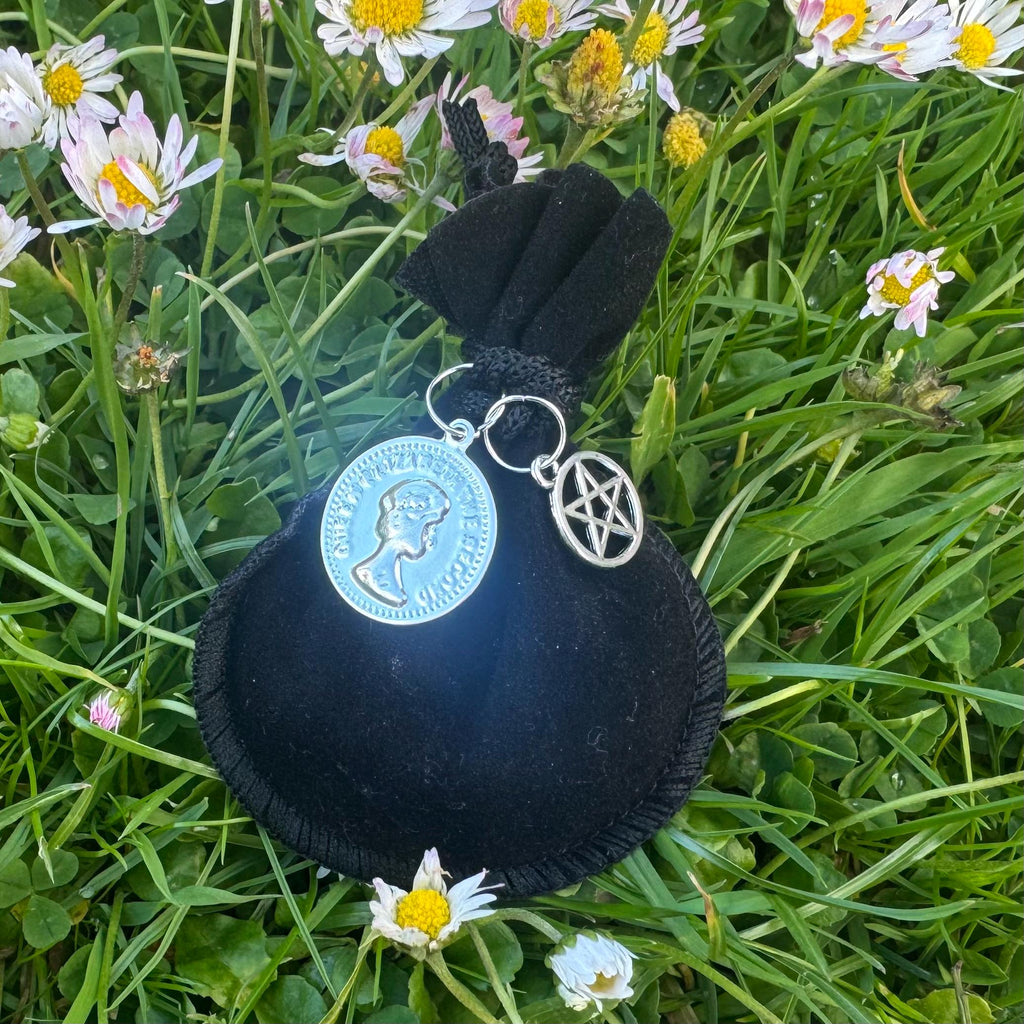 Success Mojo Bag | Charm Spell Talisman for Attracting success and Opportunities (spray included)
