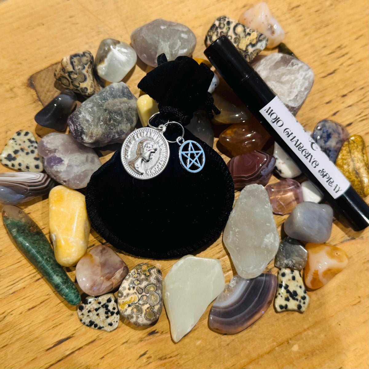 Success Mojo Bag | Charm Spell Talisman for Attracting success and Opportunities (spray included)